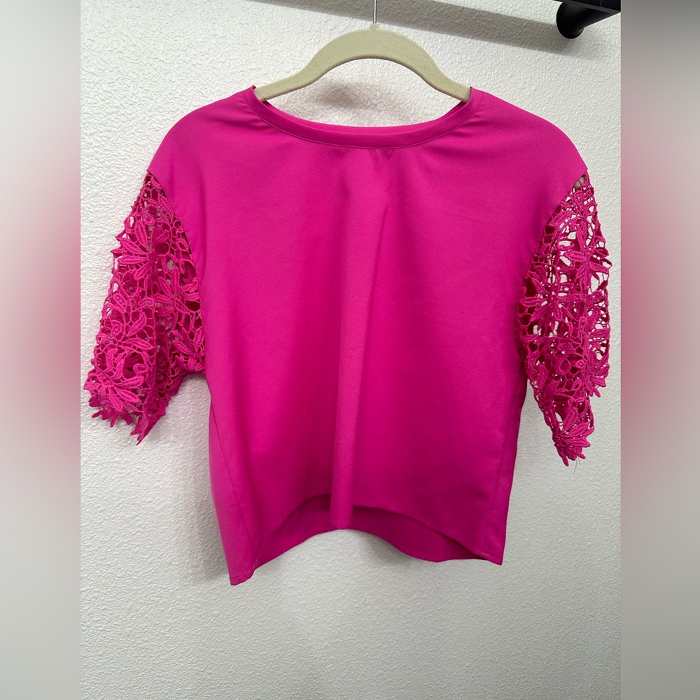 🩷 Alythea Neon Pink Crop Top Crochet Style Sleeves, S